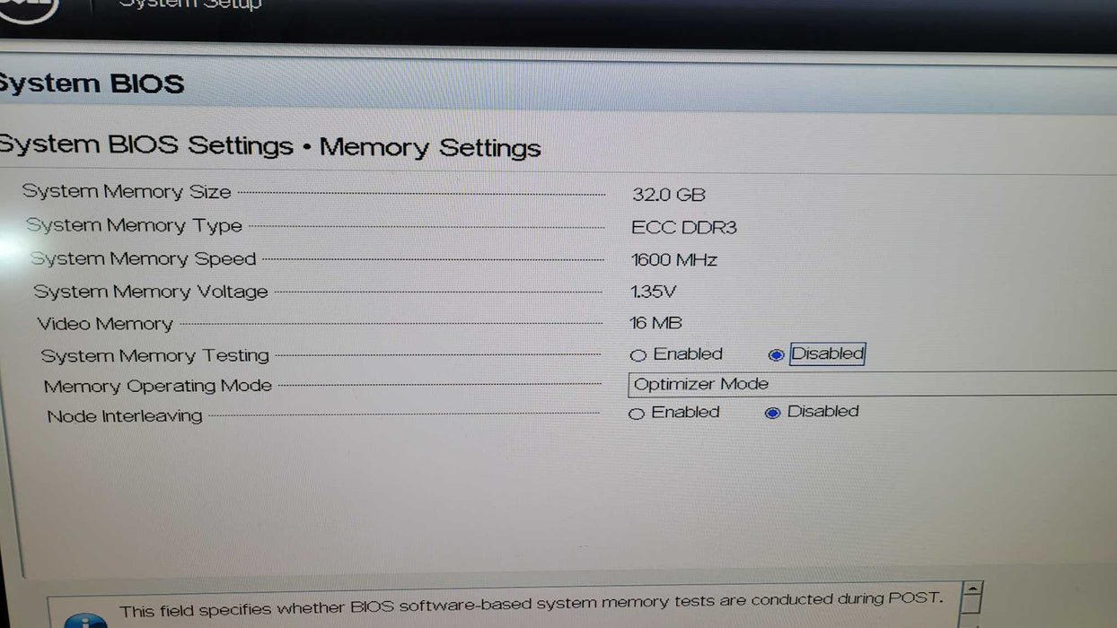 Dell PE R720 - 2x Xeon E5-2643 0 | 32GB RAM | NO HDD | PERC H710 Mini | 2xPSU %