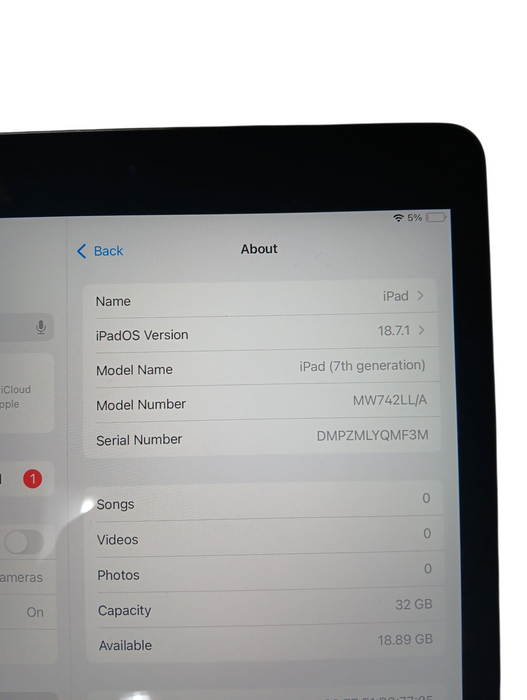 Apple iPad 7th Gen - 32GB - Space Gray [A2197]