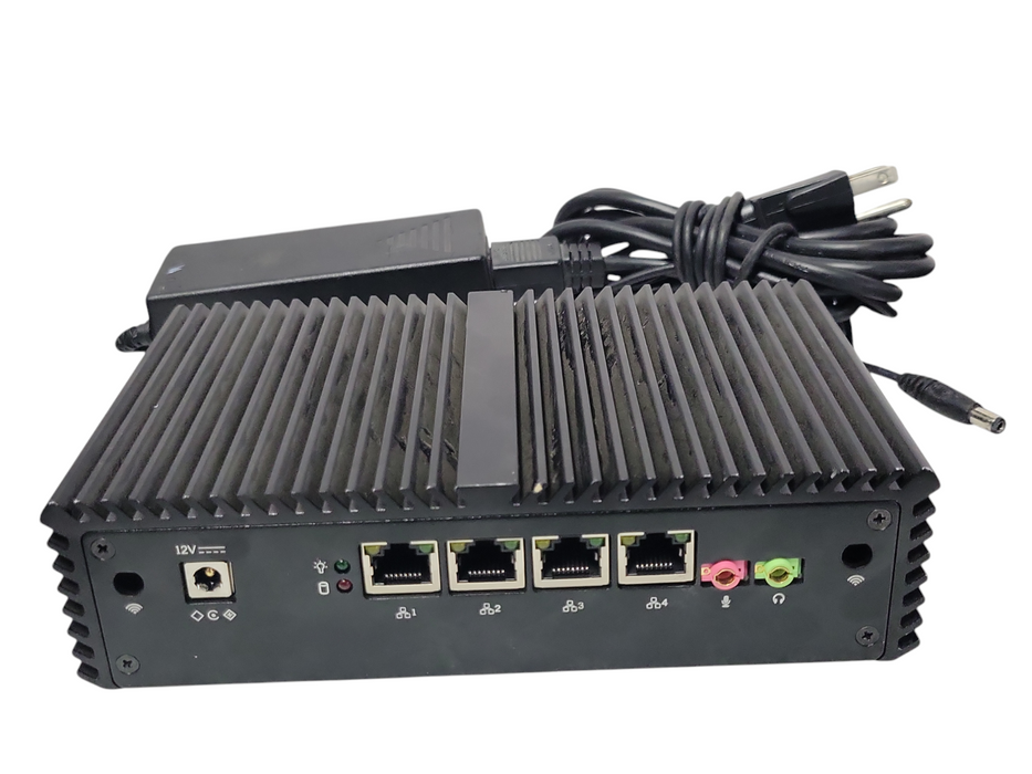 American megatrends pfsense Core I3-4030U CPU, w/ Power adapter, READ _