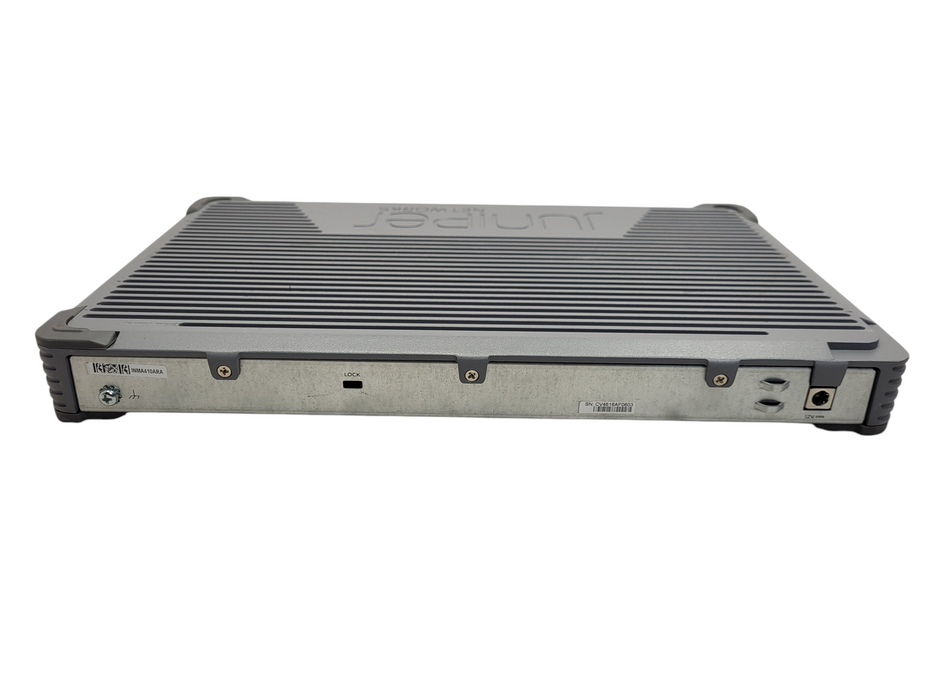 Juniper Networks SRX300 - Services Desktop Security Appliance No AC Q$