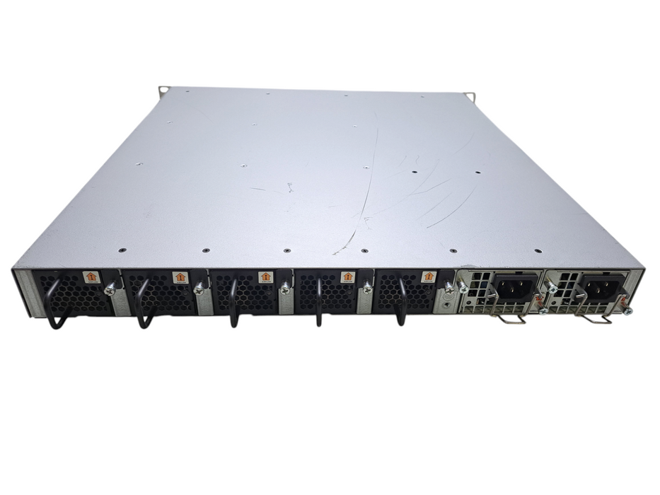 Brocade BR-VDX6740T-56-1G-R | 48-Port Gigabit, 2x 40G QSFP+ Switch *READ* )