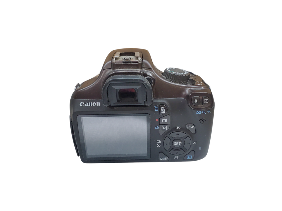 Canon EOS Rebel T3 DSLR Camera w/ 18-55mm Lens - No Battery