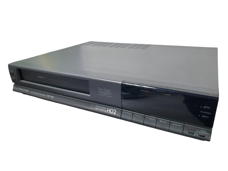 ELECTROHOME VIDEO CASSETTE RECORDER HVR H02 WITH REMOTE READ