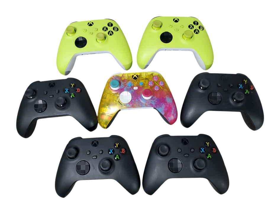 7x Xbox Wireless Controllers