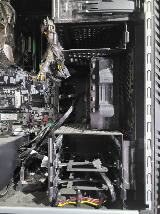 Lenovo IdeaCentre Y900 | i7-6700K @4.00GHz 8GB DDR4 256GB SSD