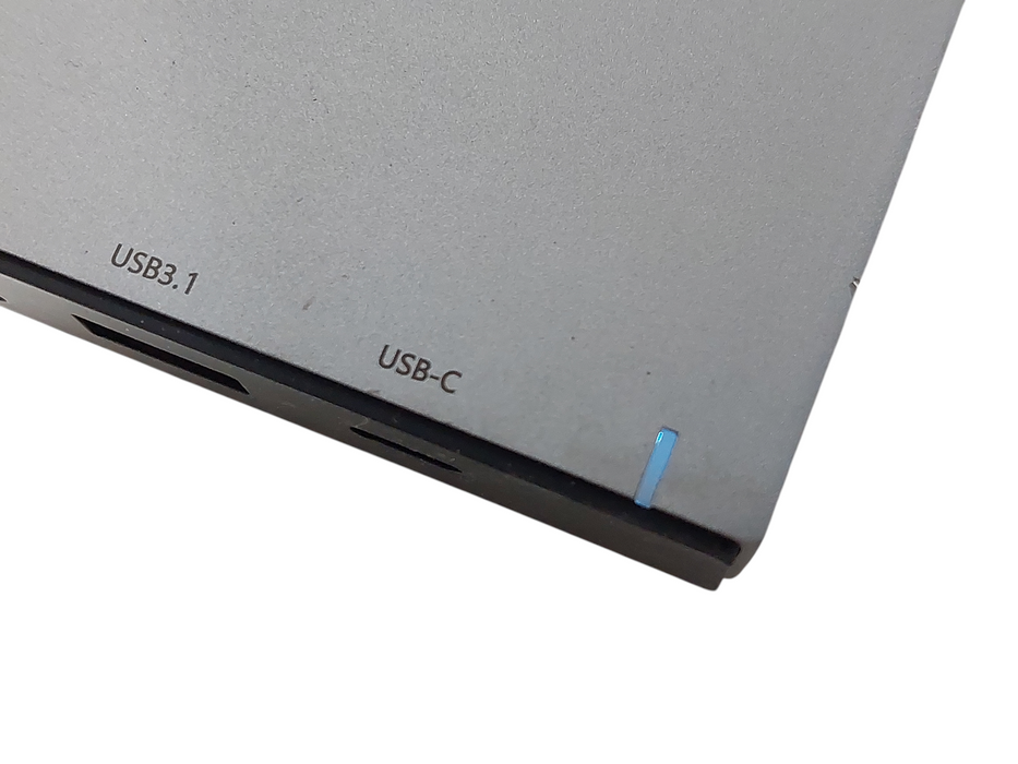 Lionwei Model: LIDK1002 Dock & USB-C 9in1 Adapter Model: ZM0501 =