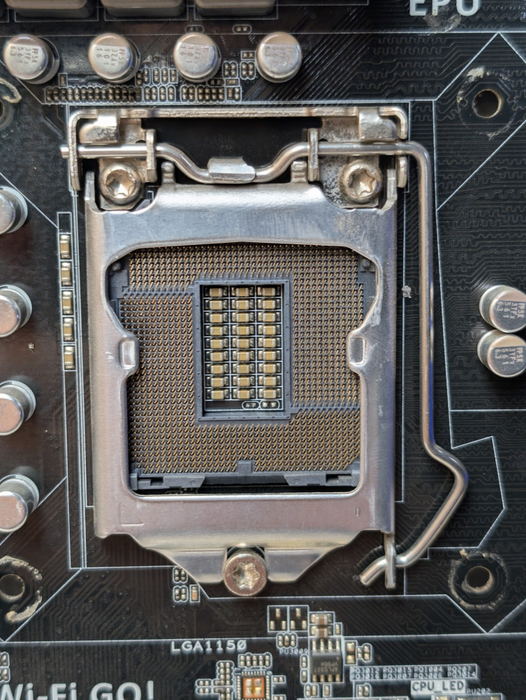 ASUS Z87-PRO Wi-Fi Motherboard  -