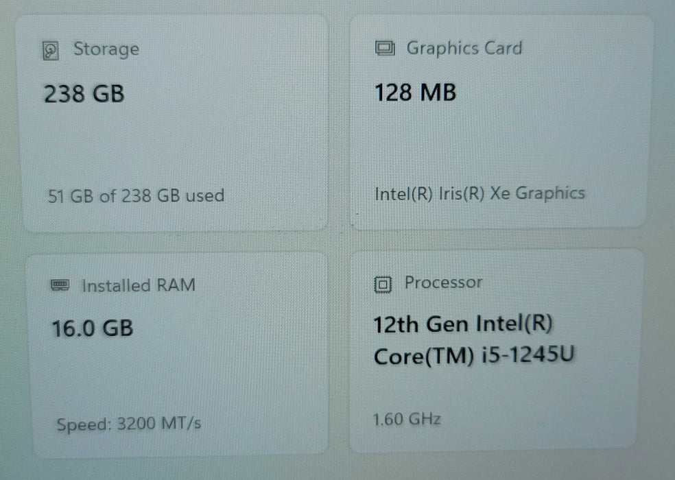 Dell Latitude 5330 i5-1245 16GB RAM 256GB NVMe READ β Lap200