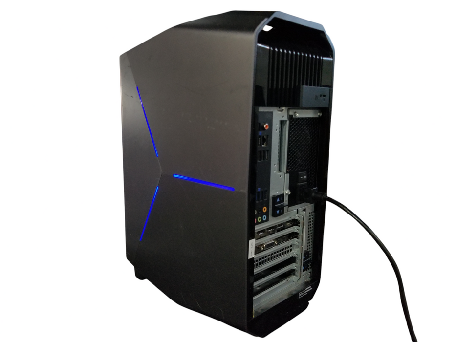 Alienware Aurora R5 intel i7-6700 @3.40Ghz 8GB DDR4 GTX-1080-8G 250GB SSD