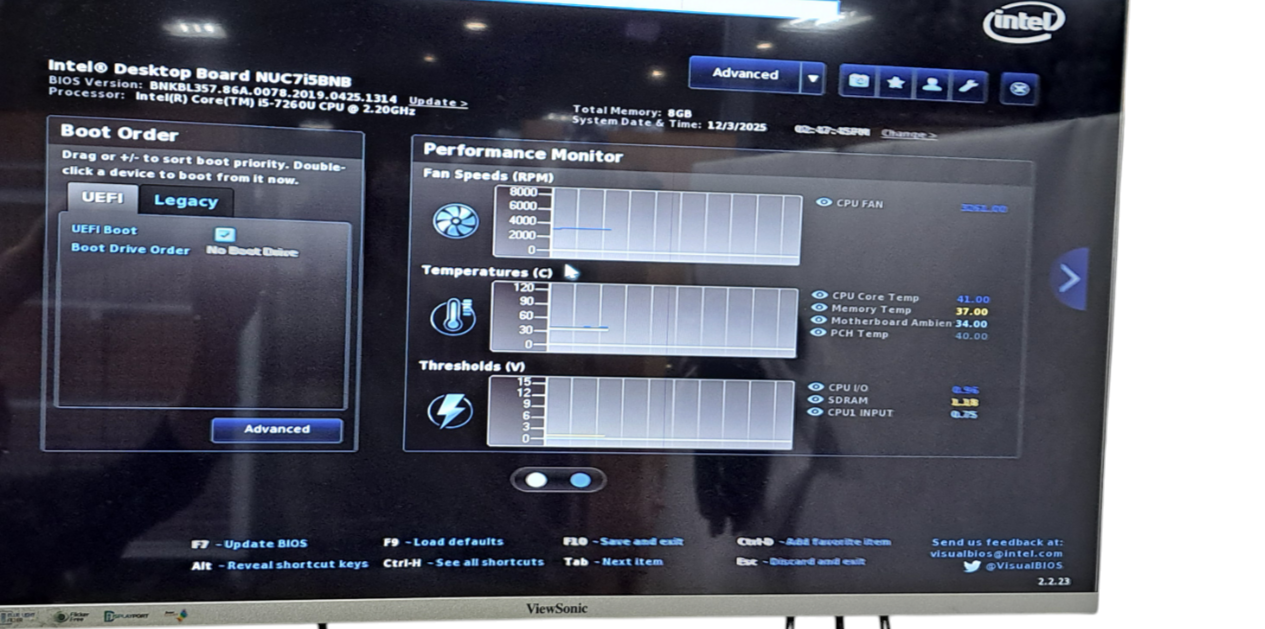 Intel NUC NUC7I5BNK i5-7260U CPU|8GB DDR4 RAM|256GB M.2 Q