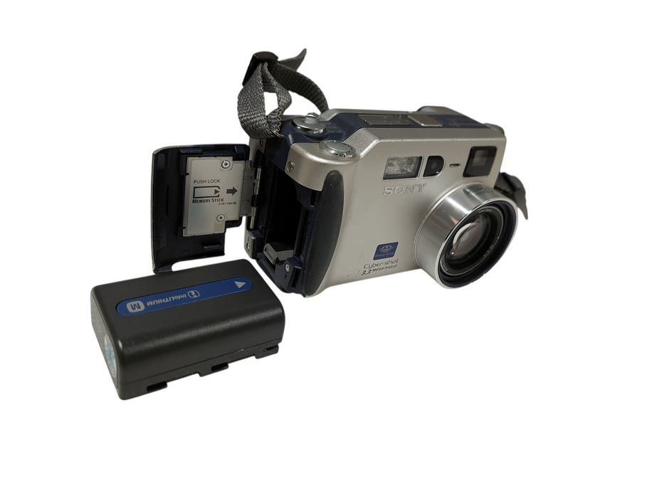Sony CyberShot MPEG Movie HQ Digital Still Cam3.3 MegaPixels Model: DSC-S70 =