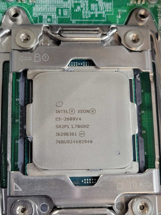 NUTANIX NXS2U2NL12G500 - 2x Xeon E5-2609 NO RAM NO HDD 2x Node %