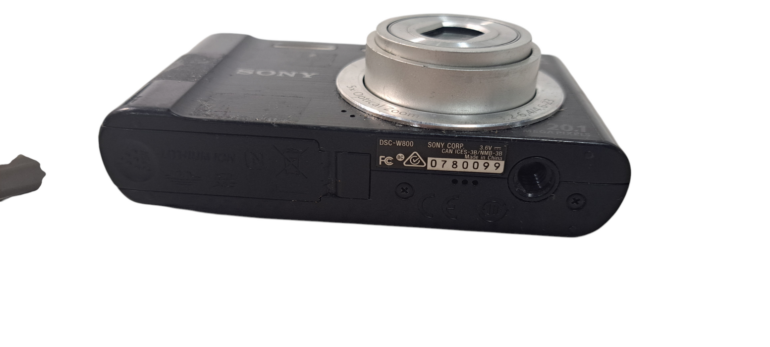 Sony Cyber-shot DSC-W800 20.1 MP  Optical Zoom Digital Camera