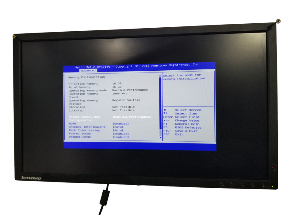 Cisco UCS C220 M4 2x Xeon E5-2609 v4 16GB DDR4 AVAGO 12G-SAS 2x770W PSU *READ*