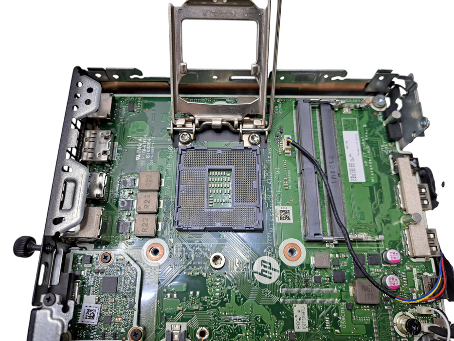 HP ProDesk 400 G6 Desktop Mini PC | Barebones No CPU/RAM/HDD *READ* )