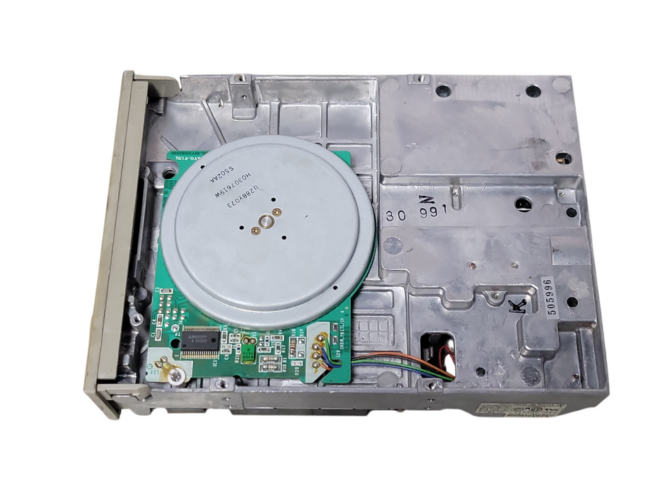 Mitsubishi MF504C-318UG 5.25 Floppy Drive, read _