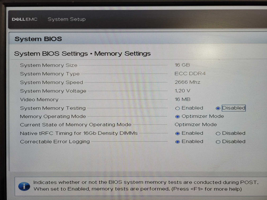 DELL PowerEdge R240 Intel Xeon E-2224 @ 3.40GHz 16GB RAM S140 RAID 3.5" !