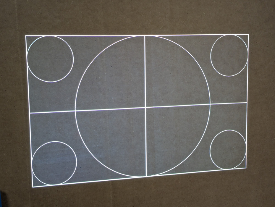 Epson PowerLite 5535U Full HD LCD Projector H824A Lamp Timer : 325 H -