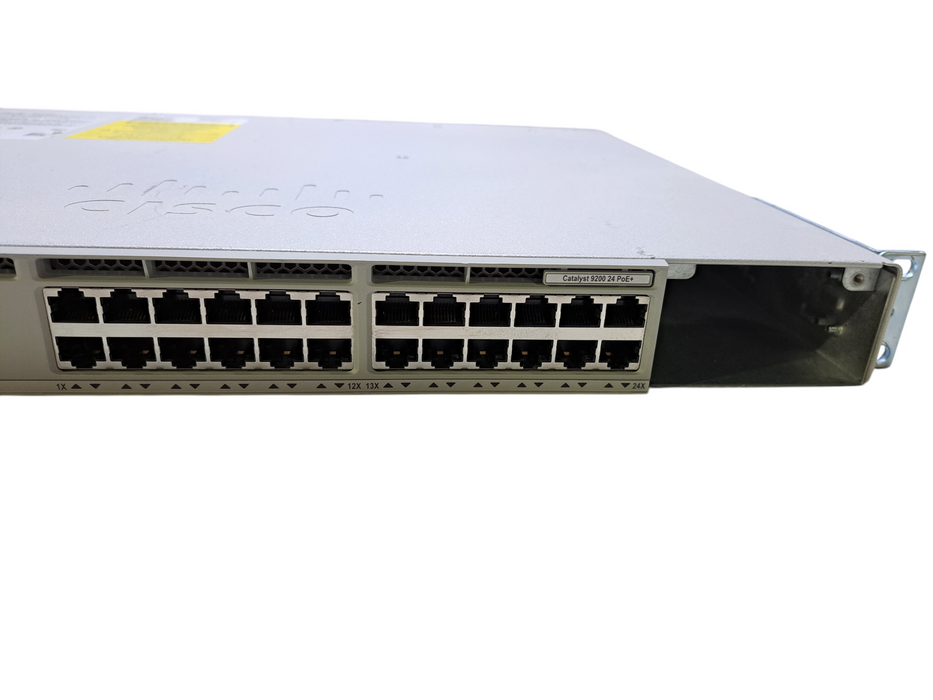 Cisco C9200-24P-E V01 | 24-Port Gigabit PoE+ Managed Switch 1x PWR-C5-600W