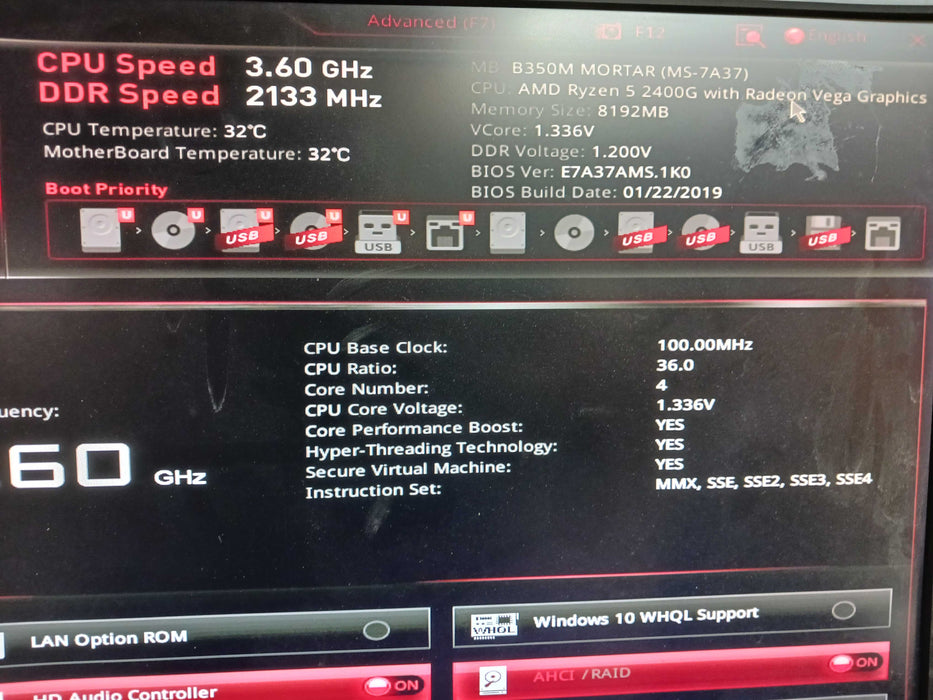 Corsair Custom PC AMD Ryzen 5 2400G MSI B350M Mortar 8GB DDR4 No HDD