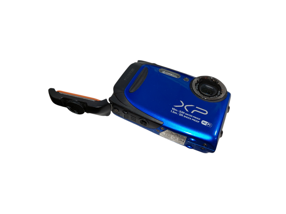 FujiFilm XP 10M/33ft Waterproof 1.5M/5ft Shockproof Model: FinePix XP70  =