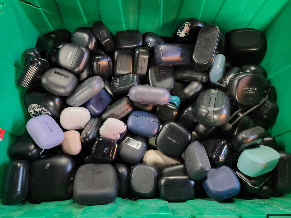 Lot of 235x Ear Buds [Assorted Brands | AS-IS]