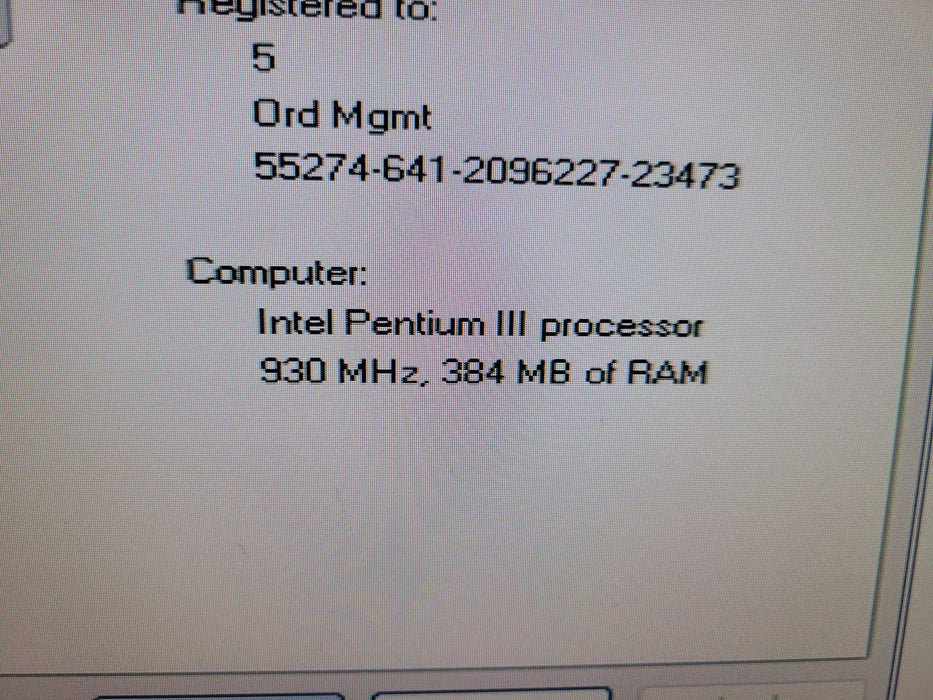 Dell Dimension 4100 - Pentium III @ 933 MHz 384MB RAM ATI Rage 128 Pro %