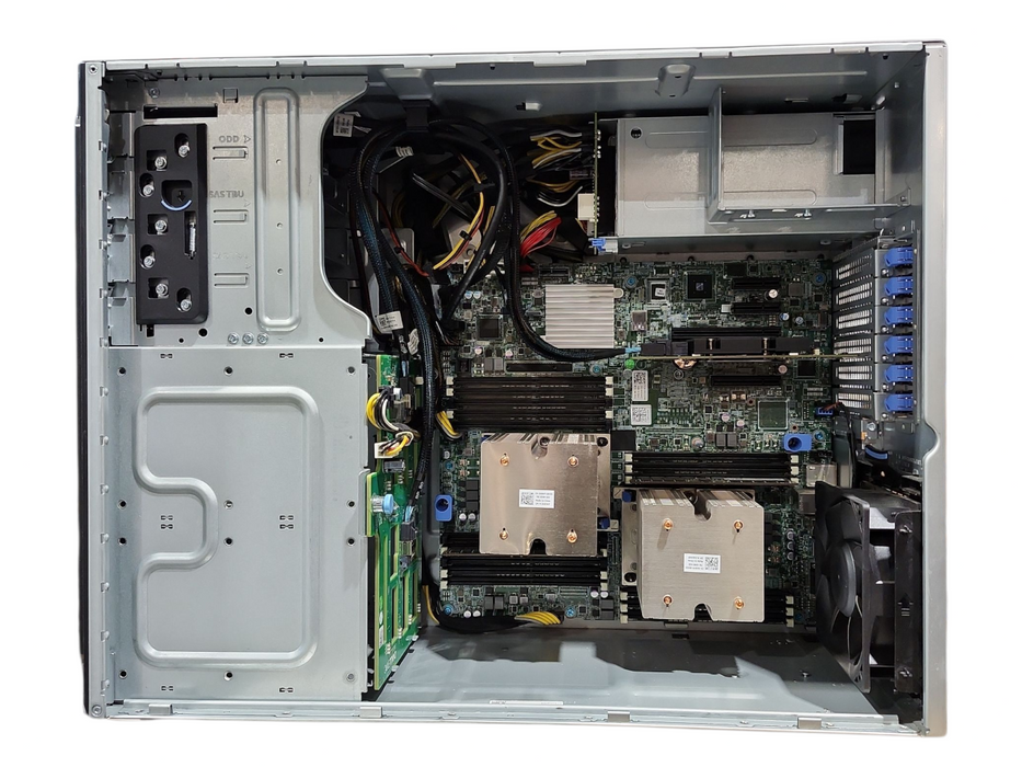 Dell PE T440 8x3.5", 2x Xeon Bronze 3106, 64GB DDR4, 6x3TB SAS, H330