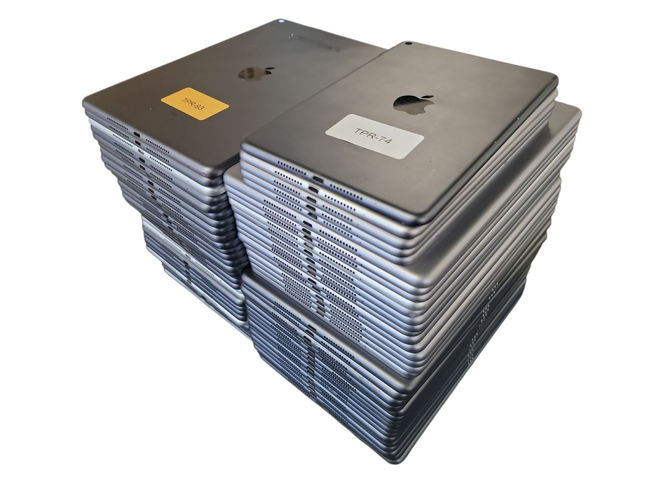 Lot of 65x Apple iPads [5th - 9th | A/B/C Condition | Parts][TPR-2]