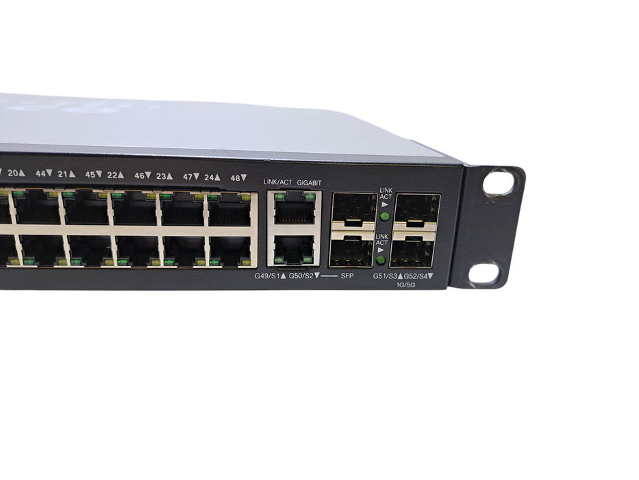 Cisco SG500-52P-K9 V05 | 52-Port Gigabit PoE Stackable Managed Switch )