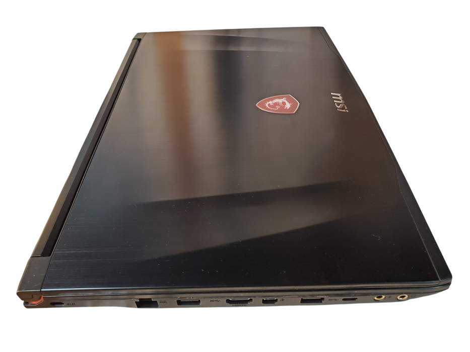 MSI GE62 Gaming15.6 Core I7-7700HQ 2.80 GHz 16GB RAM 256SSD GTX1050 READ  Lap200