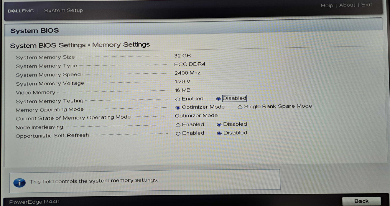 Dell PowerEdge R440 1U 4x 3.5"| 2x Xeon Silver 4114, 32GB DDR4, NO RAID )