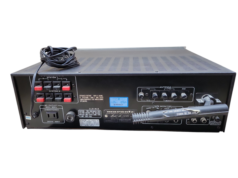 Marantz Model 1550 Vintage Stereo Receiver READ !