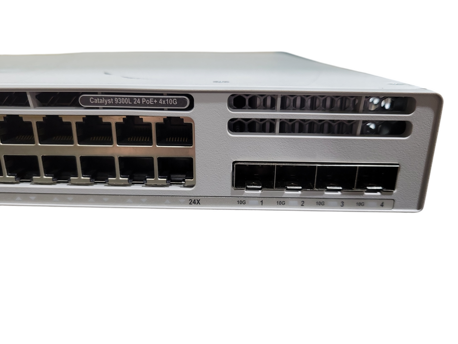 Cisco C9300L-24P-4X Catalyst 9300L Series Network Switch READ !