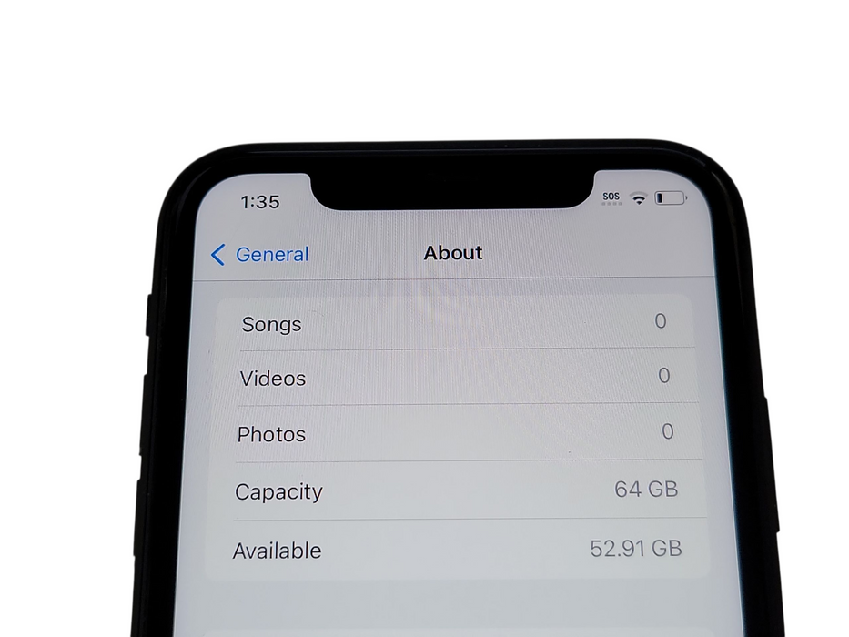 Apple iPhone 11 - 64GB - Black [A2111]
