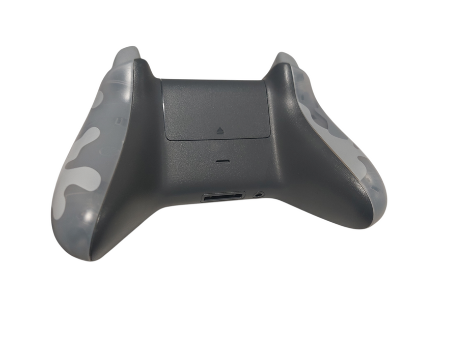 Microsoft Xbox One Controller Arctic Camo Model: 1708  =