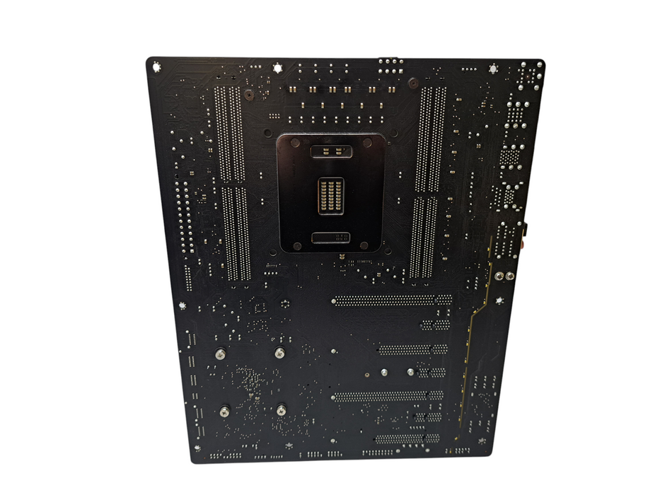 Gigabyte GA-X99-UD3P Motherboard w/ Intel Core i7-5820K @3.30GHz, 16GB DDR4 )