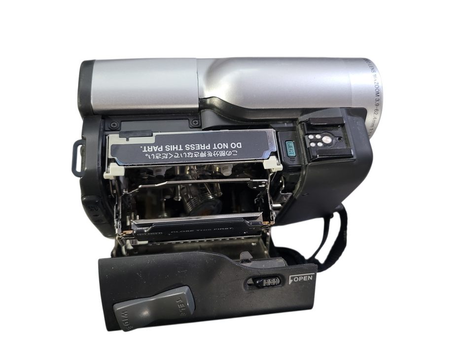 Canon Vistura Digital Video Camrecorder