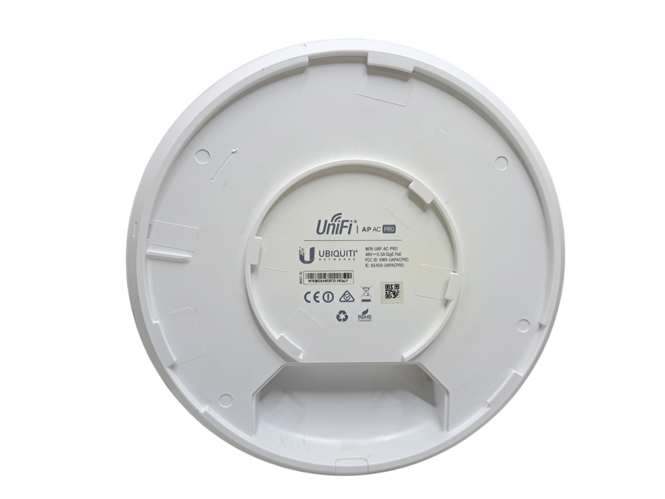 Ubiquiti Networks UAP-AC-PRO 1300Mbps Wireless Access Point )