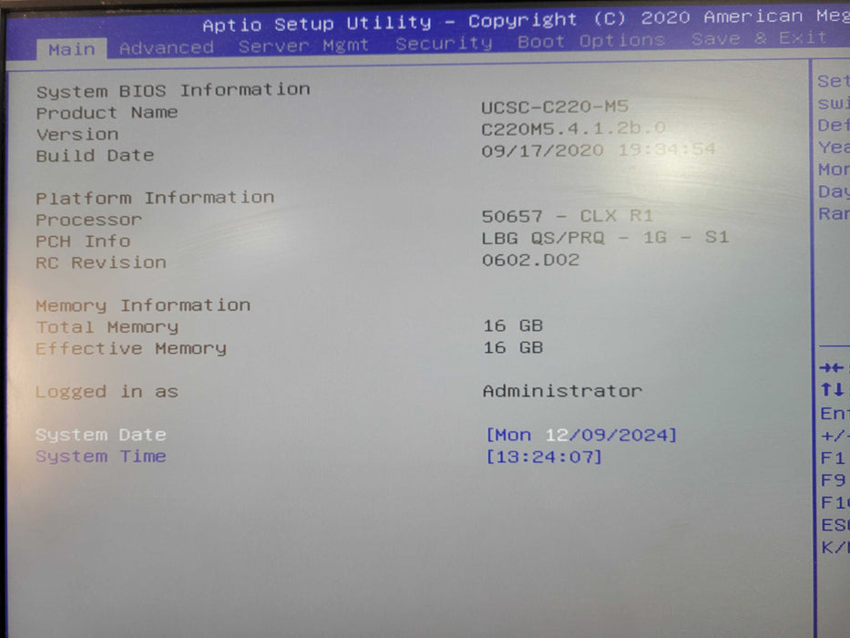 Cisco UCS C220 M5 1U | Xeon Bronze 3204 @1.90GHz, 16GB DDR4, Avago 12G RAID !