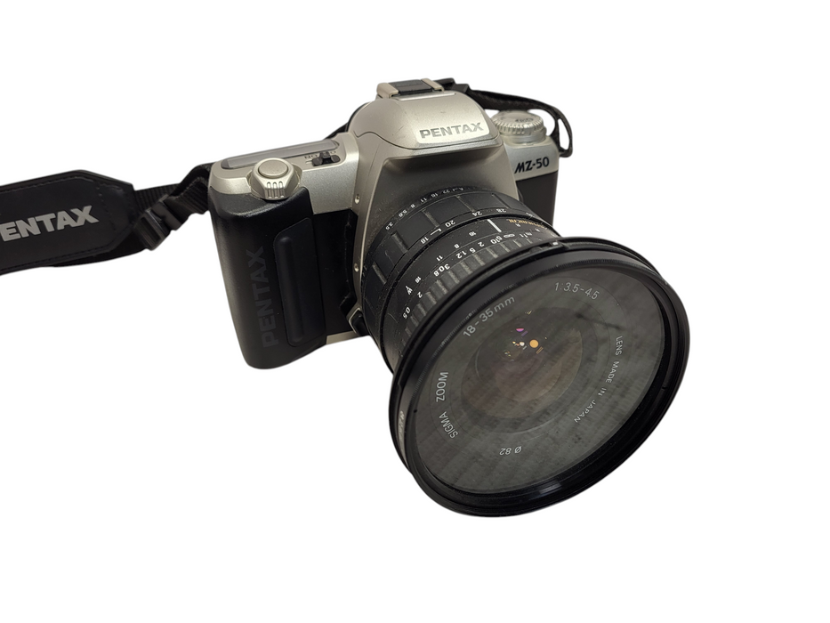 Pentax MZ-50 Film Camera W/ Sigma Zoom 18-35mm f/3.5-4.5 lens $
