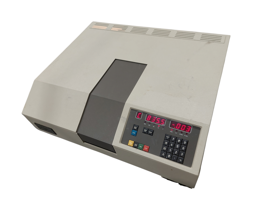 Perkin Elmer Lambda 3B Spectrophotometer Model: C618-0437 =