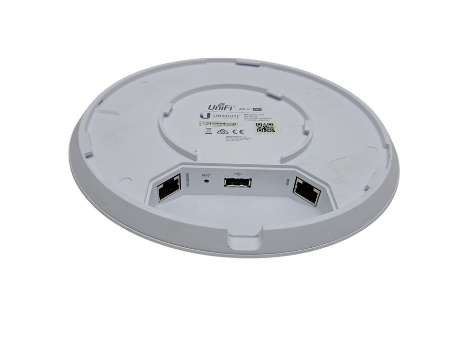 Ubiquiti Networks UAP-AC-PRO 1300Mbps Wireless Access Point )