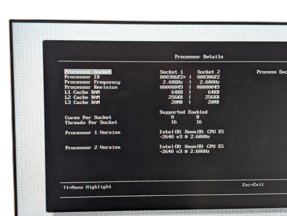 Lenovo System X 2U 3650 M5 2x Intel Xeon E5-2640 v3 32GB RAM  -