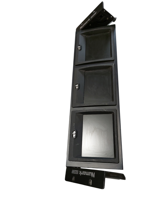 Numark VM03 MKII 3 Screen Monitors Rack Mountable =