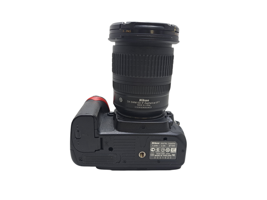 Nikon D7000 16.2 MP Digital SLR Camera w/ AF-S 10-24mm f/3.5-4.5G ED )