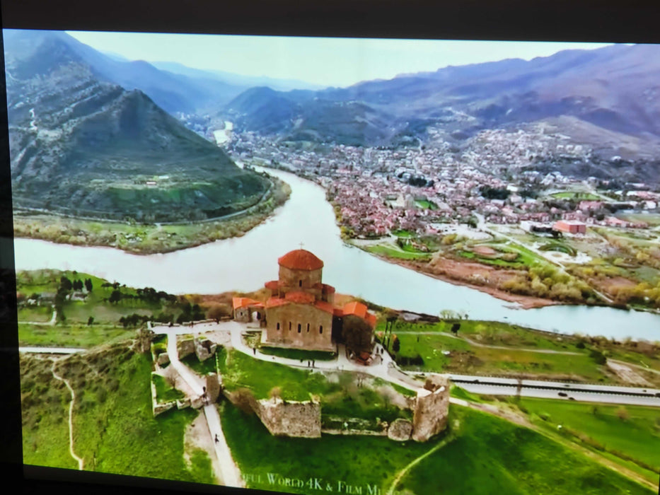 NEC PA672W NP-PA672W WXGA 1280 x 800 3LCD 6700 Lumens HDMI 1125 Hours Proje _