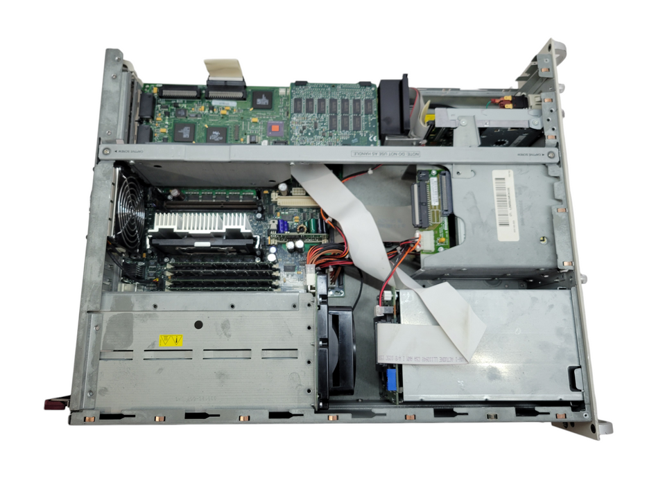 COMPAQ PROLIANT 1850R - Pentium III 550MHz 512MB RAM Smart 4200 225W PSU %