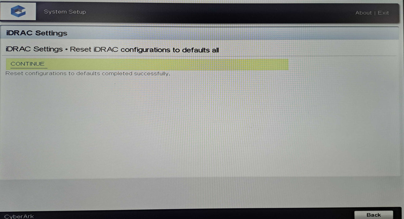 Dell OEMR R440 8x 2.5" | 1x Xeon Silver 4210, 32GB DDR4, H330 RAID *READ* )