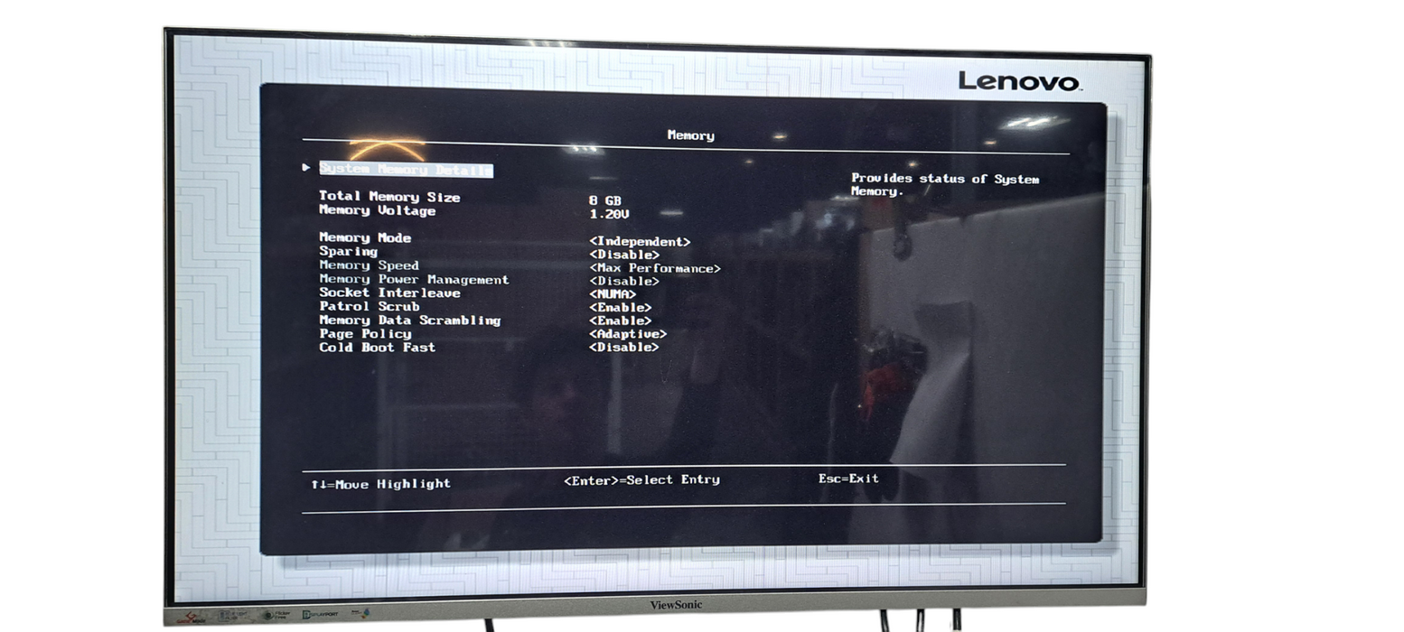 Lenovo x3650 M5 2U 15x 2.5" |1x Xeon E5-2680 v3| 8GB DDR4| M5210|2x900W